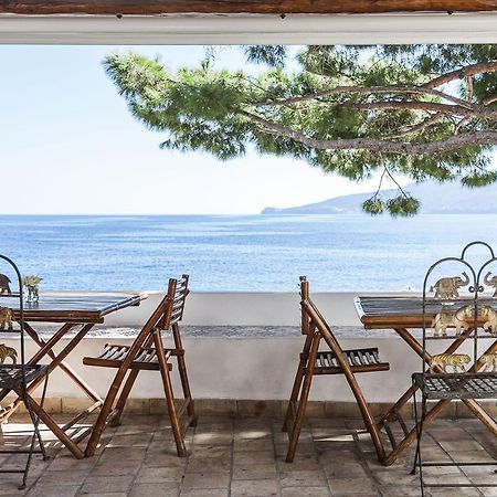 Hotel Mercanti Di Mare ซานตา มาริน่า ซาลินา ภายนอก รูปภาพ