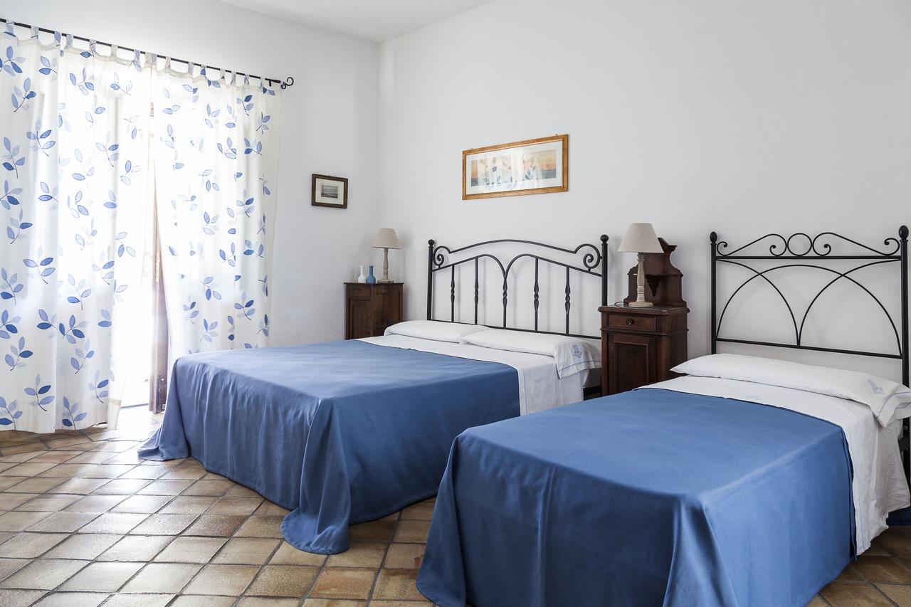 Hotel Mercanti Di Mare ซานตา มาริน่า ซาลินา ภายนอก รูปภาพ