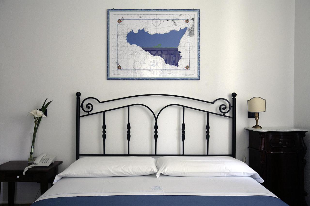 Hotel Mercanti Di Mare ซานตา มาริน่า ซาลินา ภายนอก รูปภาพ